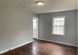 2200 S Beacon St in Muncie, IN - Building Photo - Building Photo