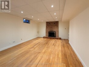 151 Calvin Chambers Rd in Vaughan, ON - Building Photo - Building Photo