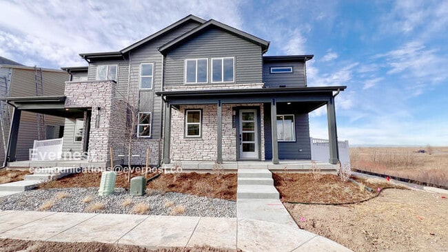 property at 1217 S Algonquian St