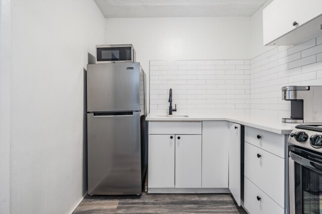 425 2nd St N in St. Petersburg, FL - Building Photo - Building Photo