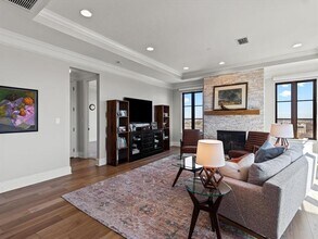 501 Samuels Ave in Fort Worth, TX - Building Photo - Building Photo