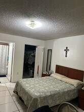 505 NW 72nd Ave in Miami, FL - Building Photo - Building Photo