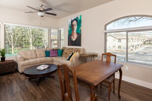 The Domicile @ West Sacramento in Chico, CA - Building Photo