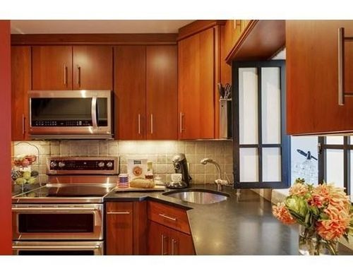 6 Edgerly Pl-Unit -6 in Boston, MA - Building Photo