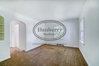 1132 Brookley Blvd in Toledo, OH - Building Photo - Building Photo