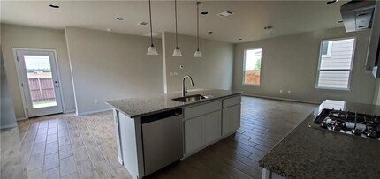 382 Delta Crst in Maxwell, TX - Building Photo - Building Photo