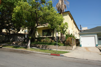 606 E Palm Ave in Burbank, CA - Building Photo - Building Photo