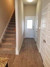 160 Lakeview Ct in Kyle, TX - Building Photo - Building Photo