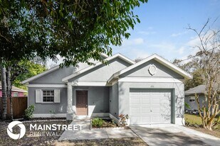 1711 31st Ave E in Bradenton, FL - Building Photo