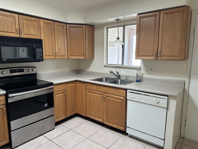 2621 S Calle Yucatan in Tucson, AZ - Building Photo - Building Photo