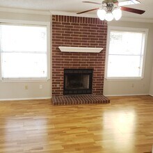 8440 Fern Bluff Ave in Round Rock, TX - Building Photo - Building Photo