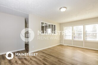 4953 W Deborah St in Indianapolis, IN - Building Photo - Building Photo