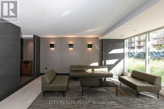 276 St George St in Toronto, ON - Building Photo - Building Photo