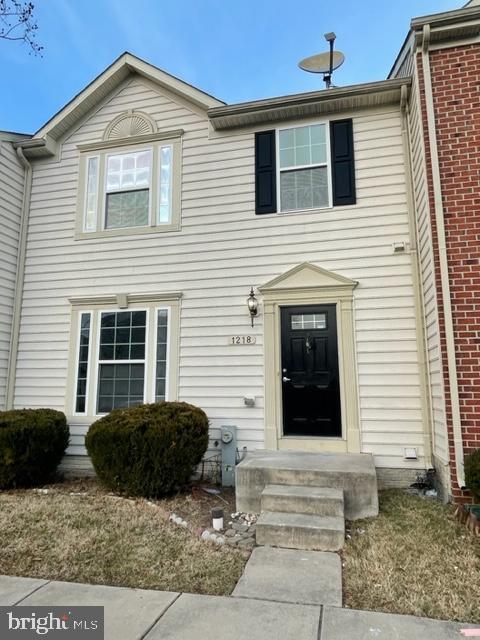 property at 1218 Graycliff Ln
