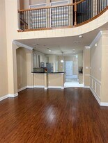 6930 Deseo in Irving, TX - Building Photo