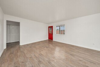 4425 Caxton Ct in North Highlands, CA - Building Photo - Building Photo