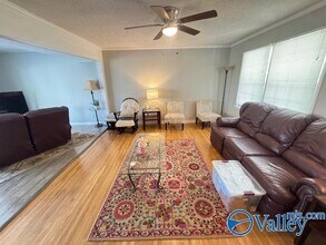 6604 Robinhood Ln NW in Huntsville, AL - Building Photo - Building Photo