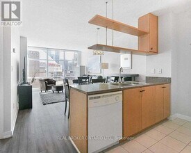 1512-10-910 Navy Wharf Ct in Toronto, ON - Building Photo - Building Photo