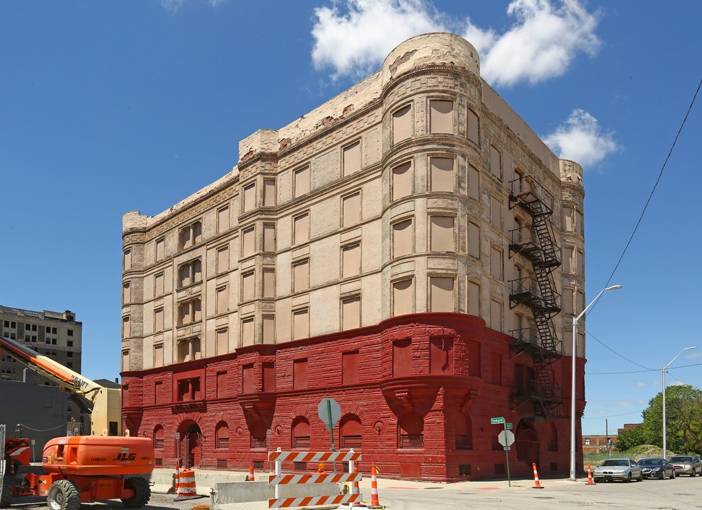 100-112 Temple St in Detroit, MI - Foto de edificio