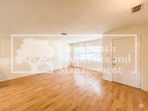 725 W Daughtery Rd in Lakeland, FL - Building Photo - Building Photo