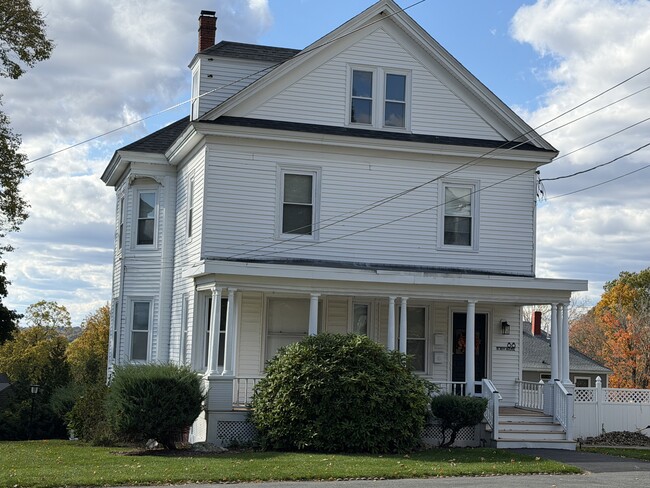 88 North Ave, Unit First Floor