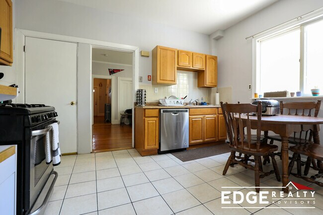 property at 285 Market St