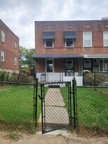 2737 Bookert Dr in Baltimore, MD - Building Photo