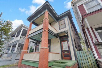2234 Whitaker St in Savannah, GA - Building Photo - Building Photo