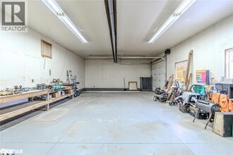 223 Phillips St in Barrie, ON - Building Photo - Building Photo