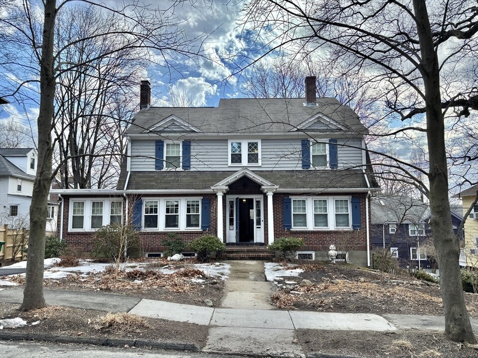 67 Lewis St in Newton, MA - Building Photo