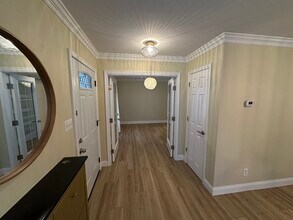 5605 Eagle Lake Dr in Glen Allen, VA - Building Photo - Building Photo