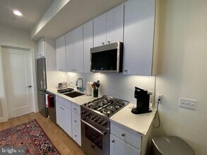 1775 Swann St NW in Washington, DC - Building Photo - Building Photo