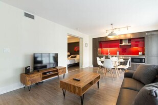 300 Front St W, Unit SI ID1222950P in Toronto, ON - Building Photo