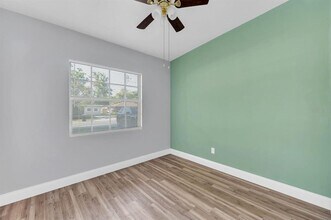 2903 E Michigan St in Orlando, FL - Building Photo - Building Photo