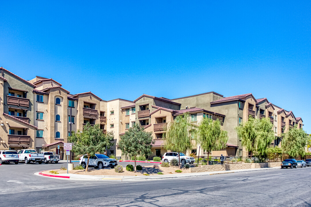 Rose Gardens in North Las Vegas, NV - Building Photo