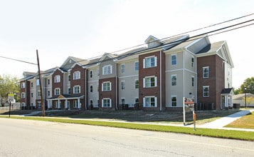 The Reserve at Lakeview Landing in Huron, OH - Building Photo - Building Photo