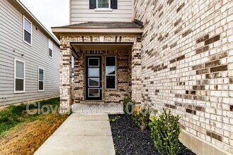 9522 Reinhartz Wy in San Antonio, TX - Building Photo - Building Photo