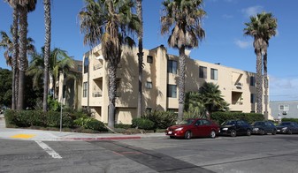 4402 Mentone St Apartments