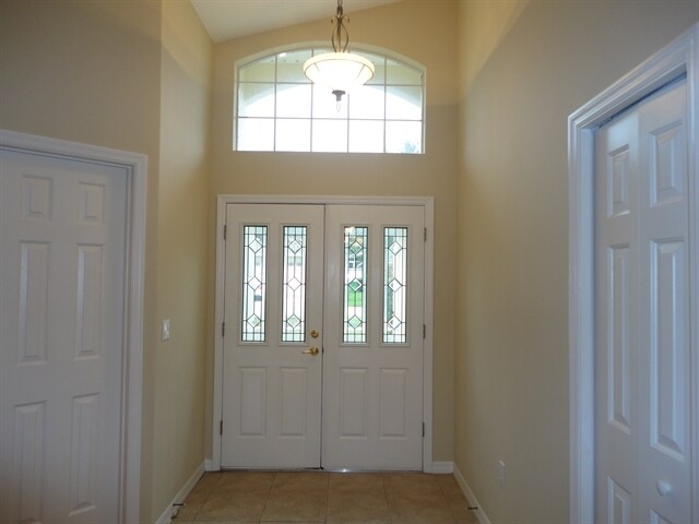 33347 Irongate Dr in Leesburg, FL - Building Photo - Building Photo