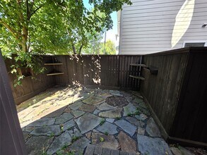 4315 Schuler St in Houston, TX - Building Photo - Building Photo