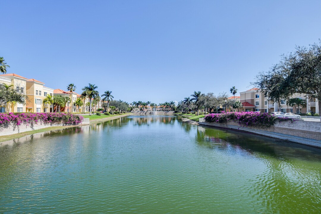 11028 Legacy Dr in Palm Beach Gardens, FL - Building Photo