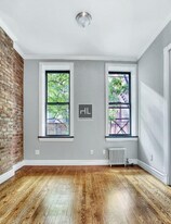 Mott Street, Unit 9 in New York, NY - Building Photo