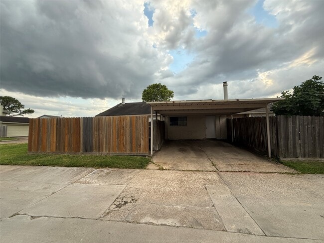 property at 6387 S Briar Bayou Dr