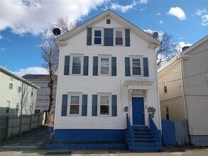 278 Sayles St in Providence, RI - Building Photo - Building Photo