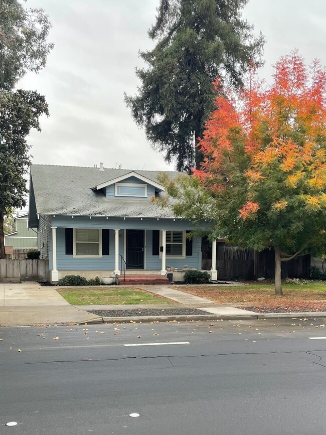 property at 1274 E Canal Dr