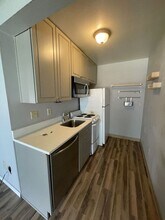 1945 Arapahoe Ave in Boulder, CO - Building Photo - Building Photo