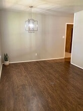 701 Scott Dr in Edmond, OK - Building Photo - Building Photo