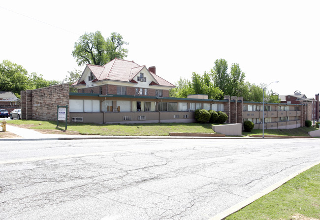Terrace View Apartments in Tulsa, OK - Building Photo - Building Photo