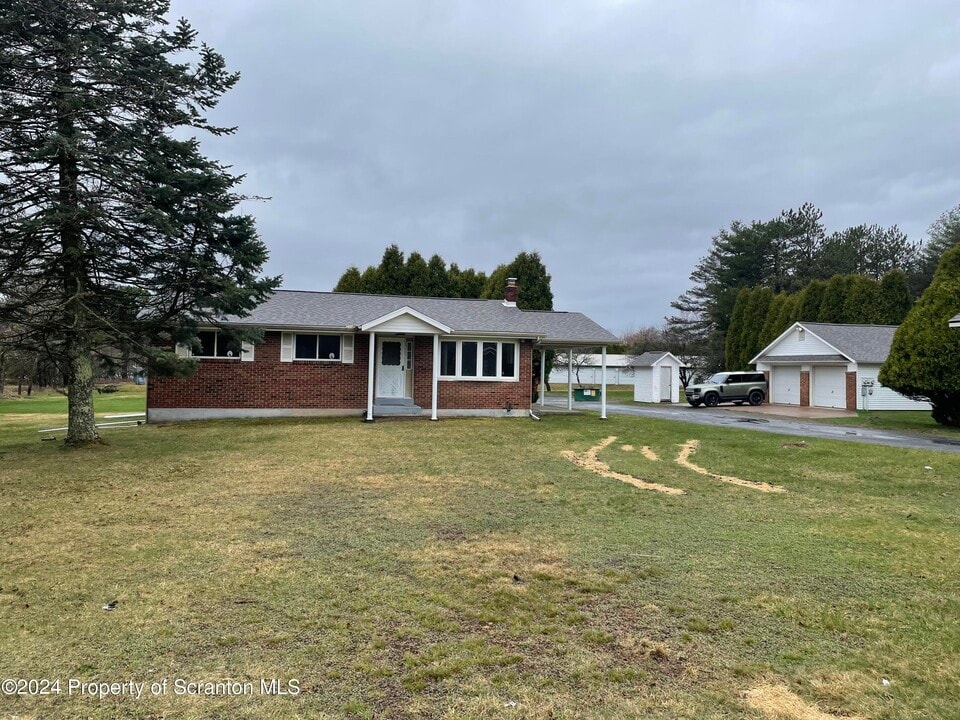 3771 PA-115 in Blakeslee, PA - Building Photo
