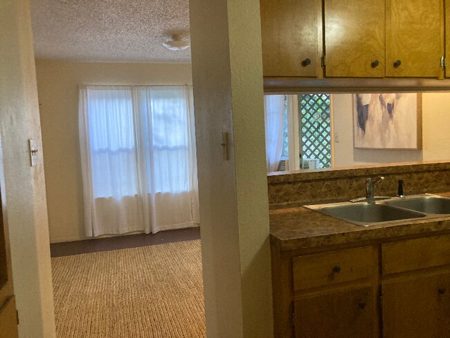 909 W 23rd St, Unit A in Austin, TX - Building Photo - Building Photo